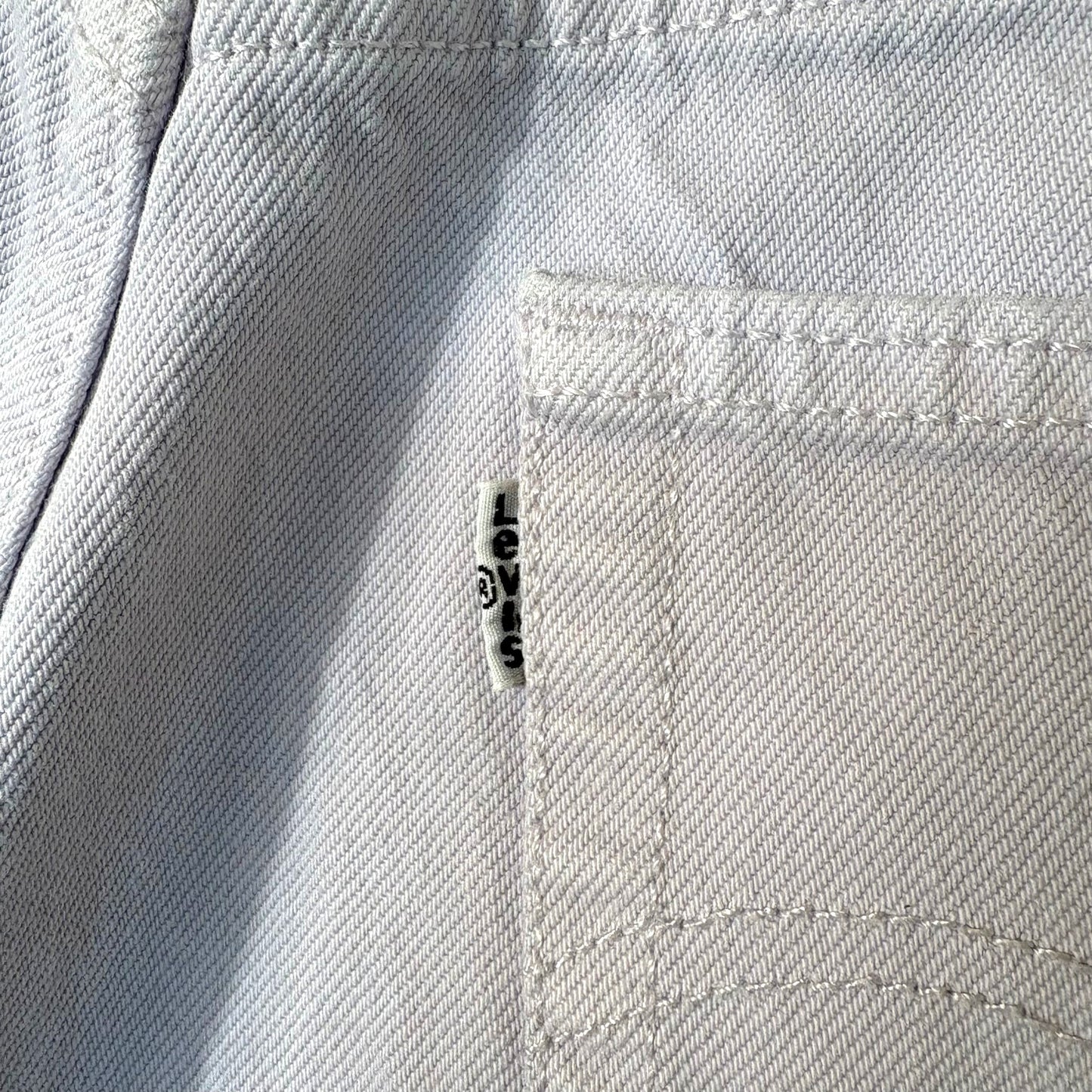Levi's 501 Lavender Cropped Jeans — Raw Hem, W32/L26