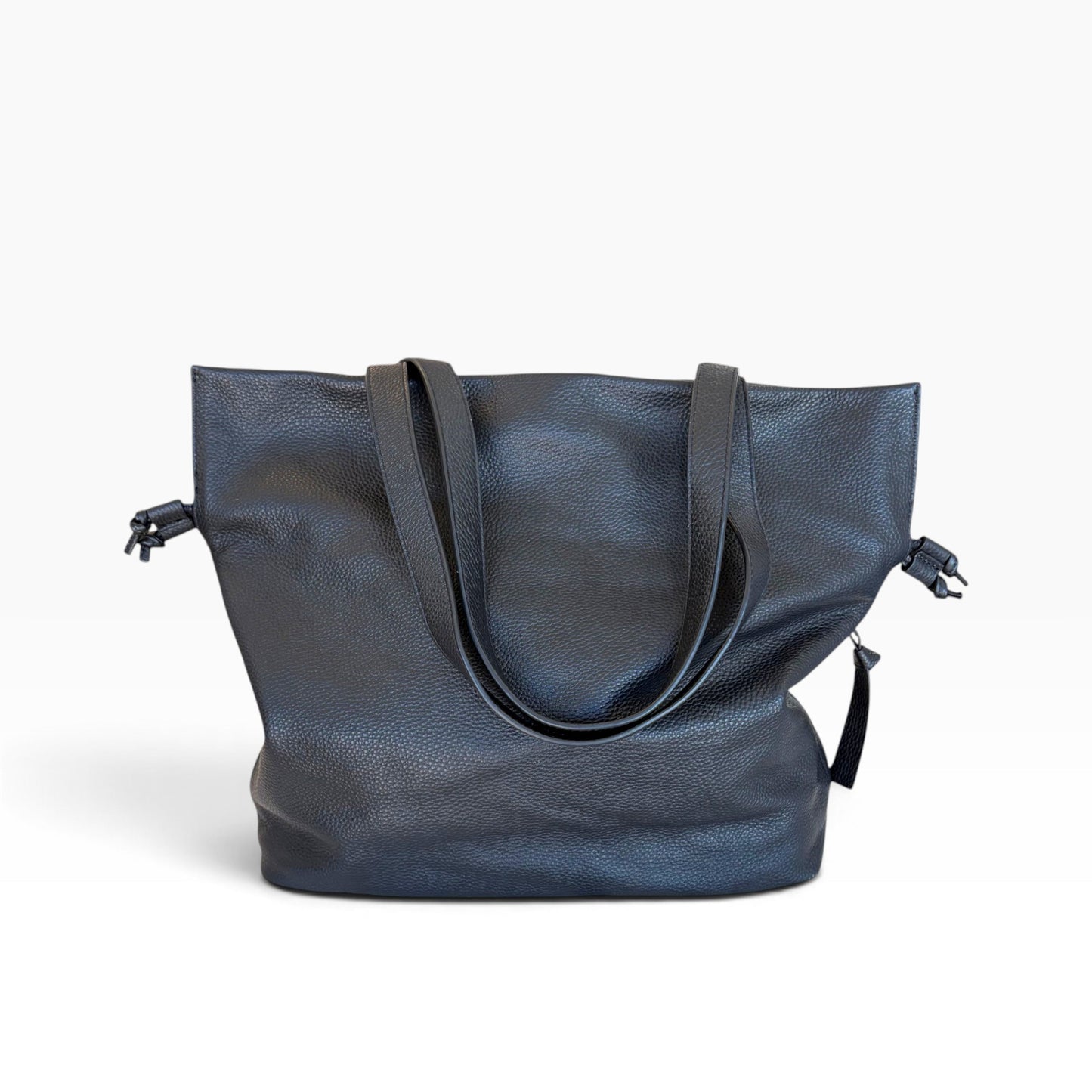Tote Le Monde Black Pebbled Leather Tote - Like New