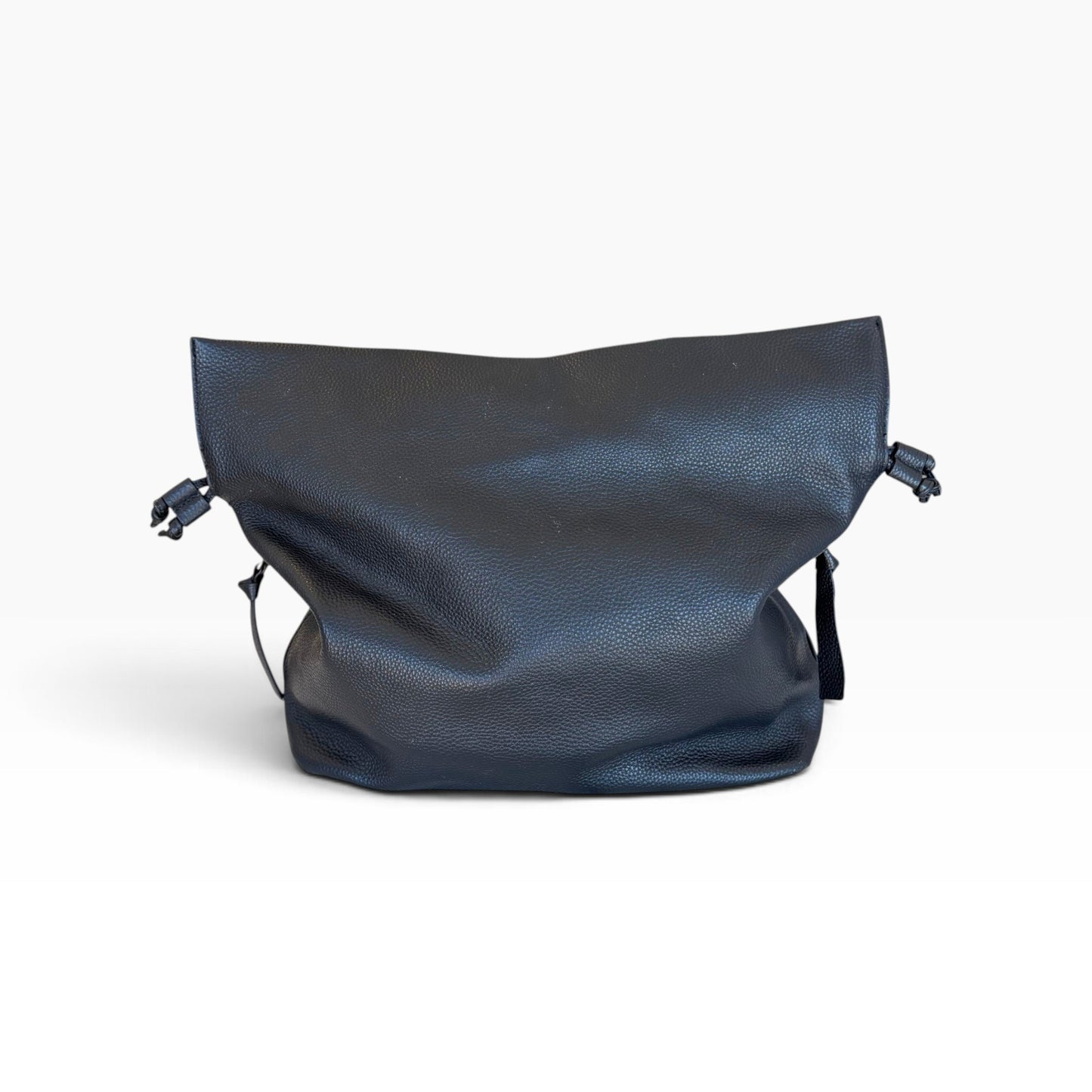 Tote Le Monde Black Pebbled Leather Tote - Like New