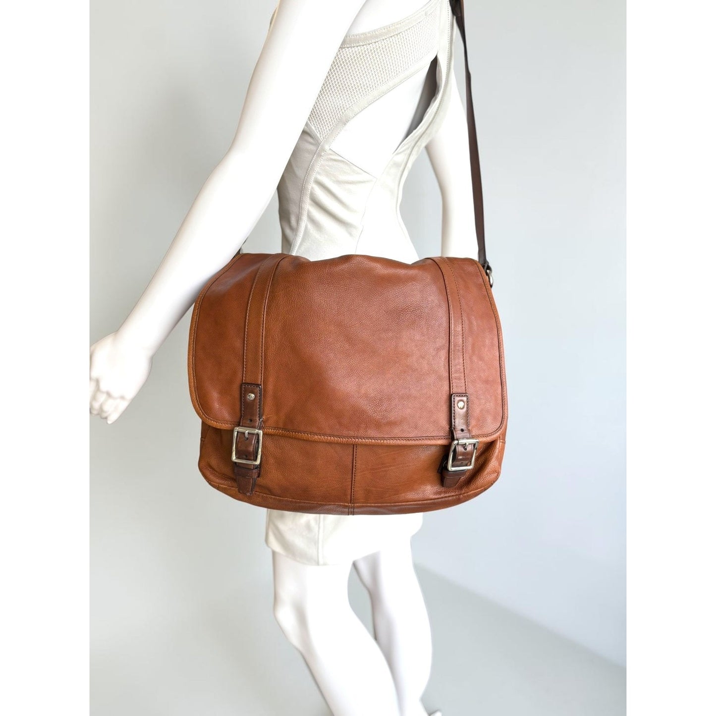 Coach Harrison Men's Leather Messenger Bag Cognac Brown Crossbody 70386
